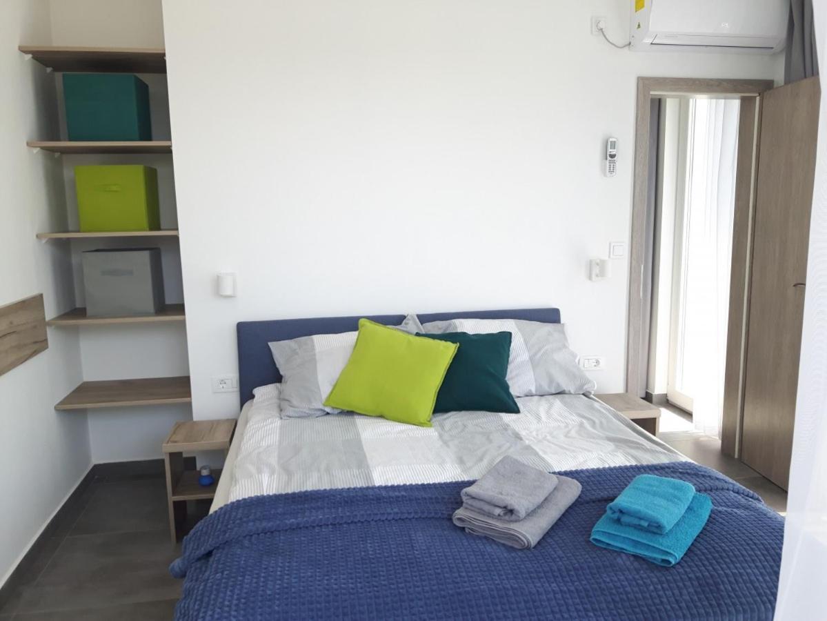 Apartmani Dalmacjia Grebastica Luaran gambar