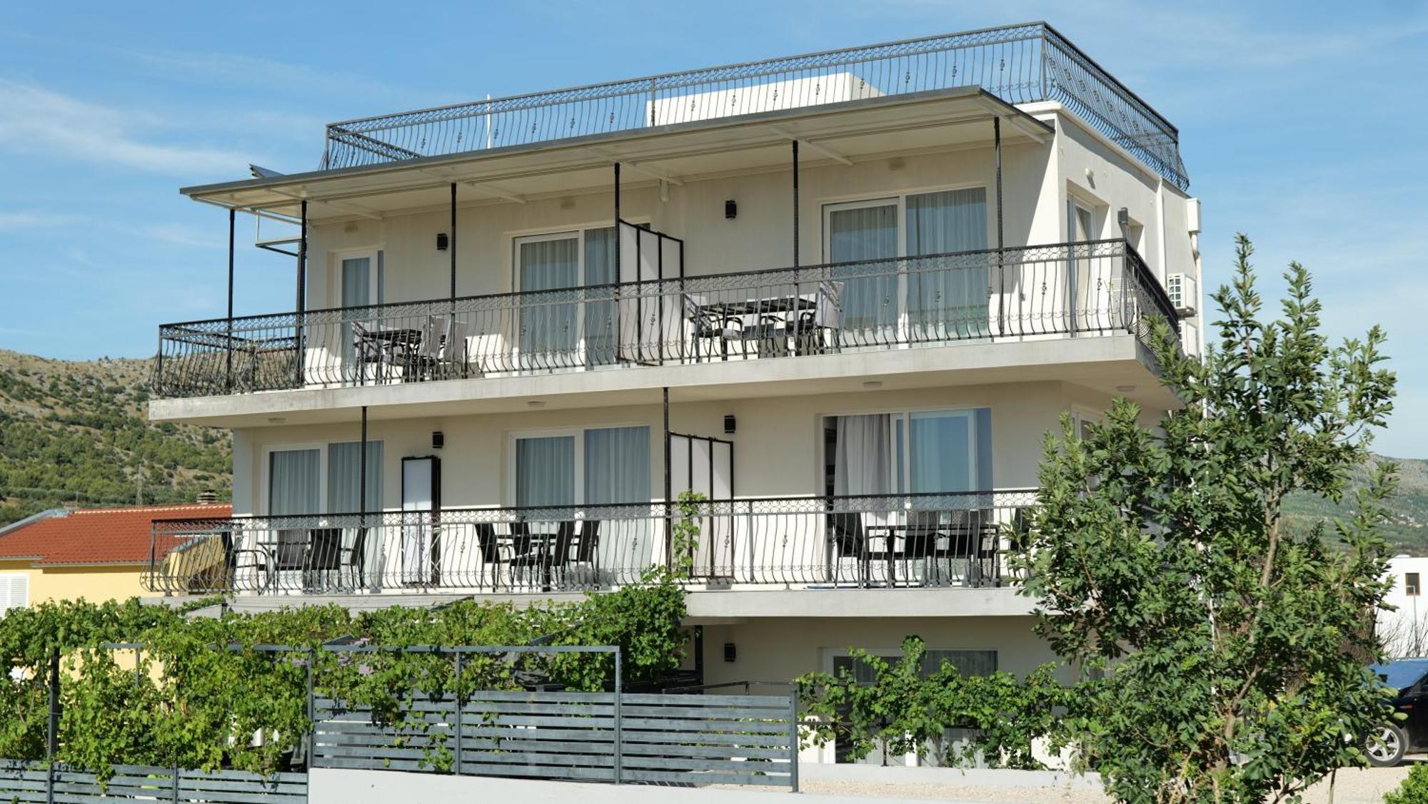 Apartmani Dalmacjia Grebastica Luaran gambar