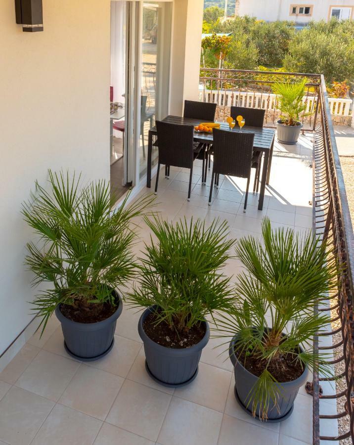 Apartmani Dalmacjia Grebastica Luaran gambar