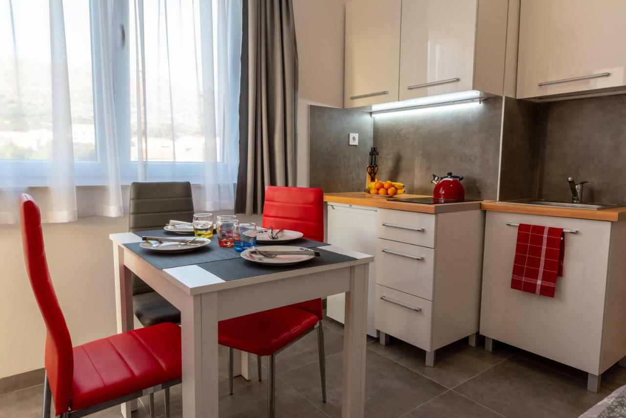 Apartmani Dalmacjia Grebastica Luaran gambar